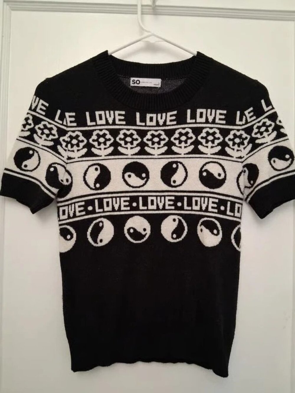 Juniors So Black and White Short Sleeve Love Sweater